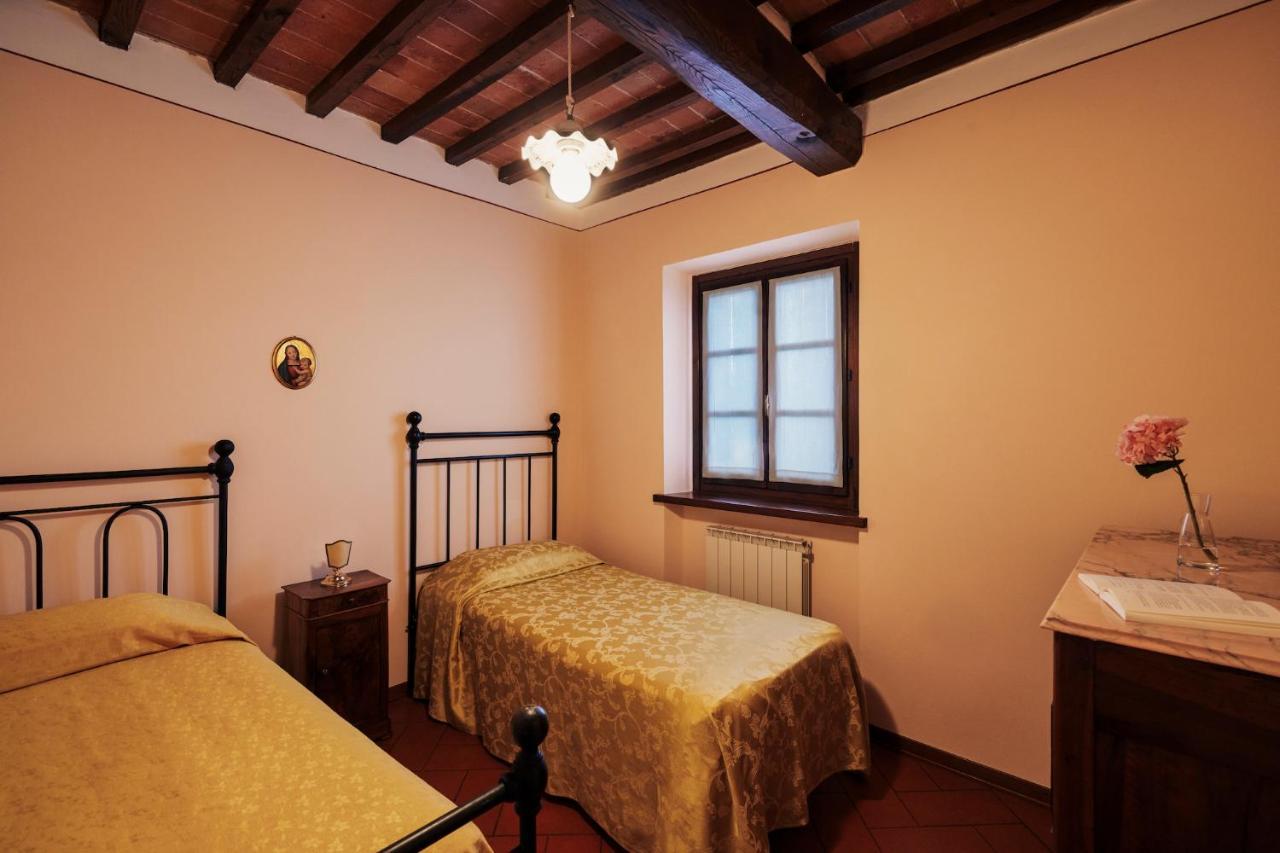 Agriturismo Il Borgo กอร์โตนา ภายนอก รูปภาพ