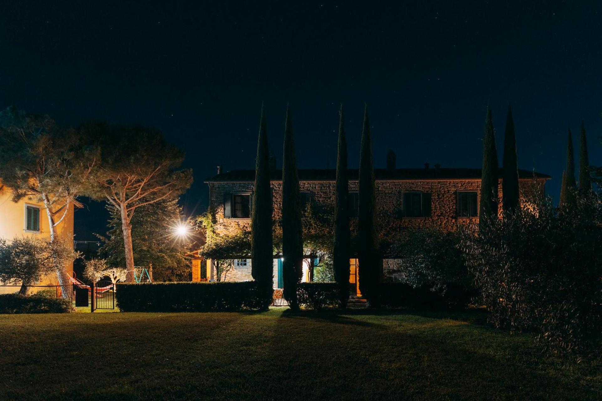 Agriturismo Il Borgo กอร์โตนา ภายนอก รูปภาพ