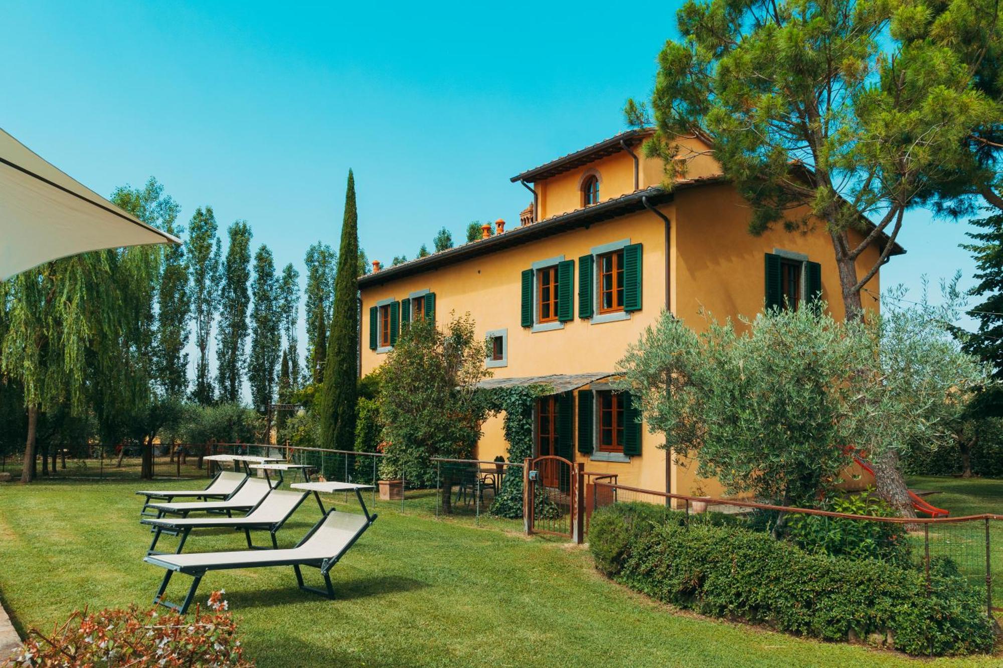Agriturismo Il Borgo กอร์โตนา ภายนอก รูปภาพ