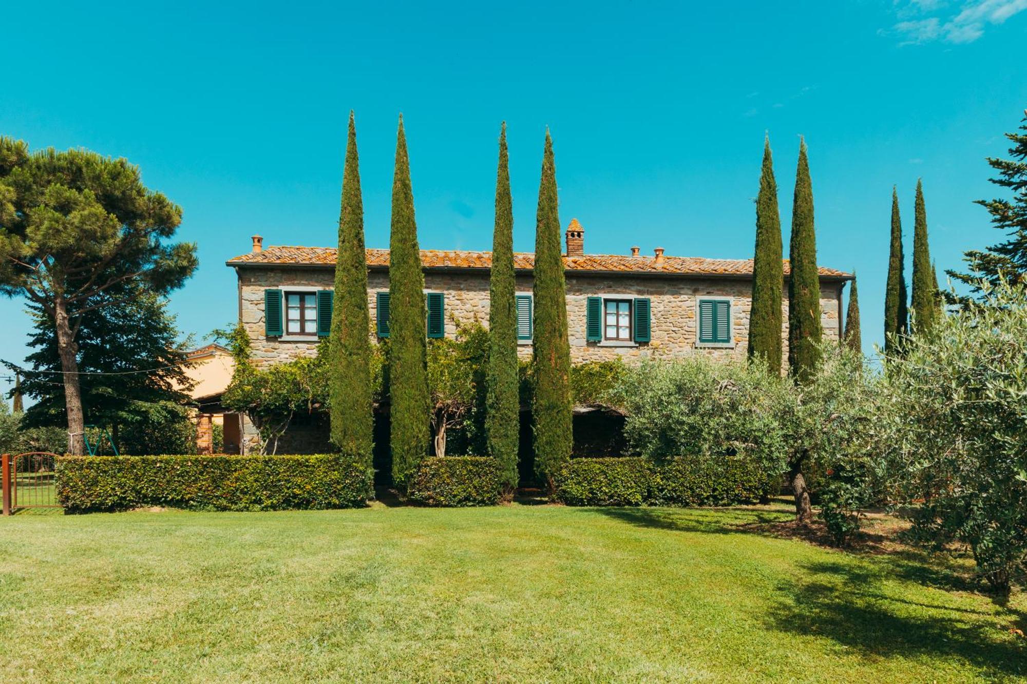 Agriturismo Il Borgo กอร์โตนา ภายนอก รูปภาพ